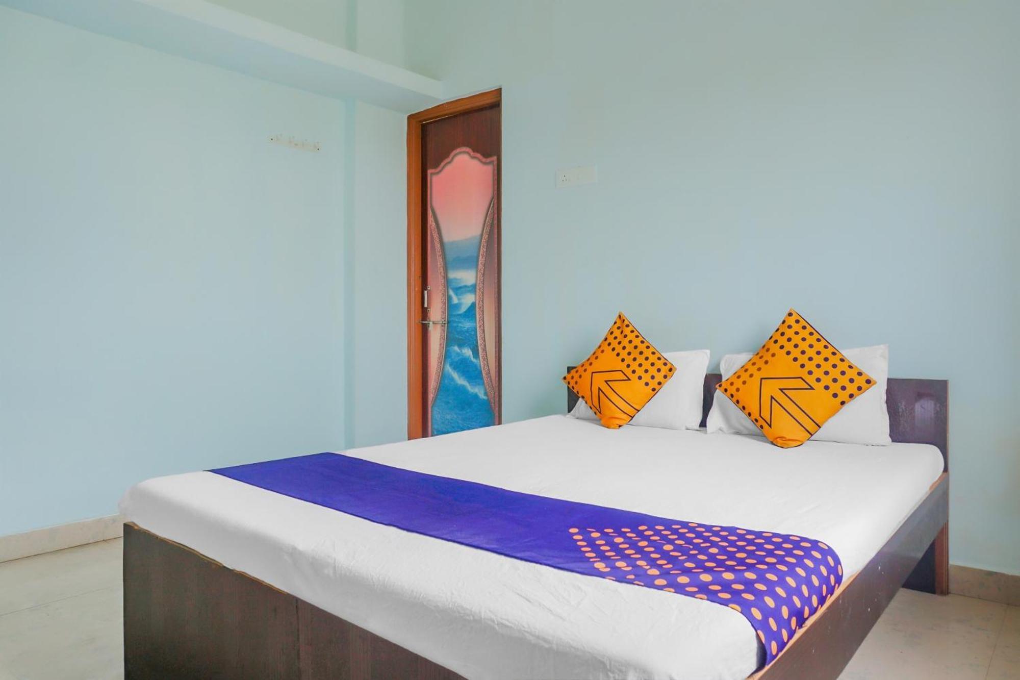 Spot On 79676 Hote Kinara Lodging And Restaurant Daund Exterior photo